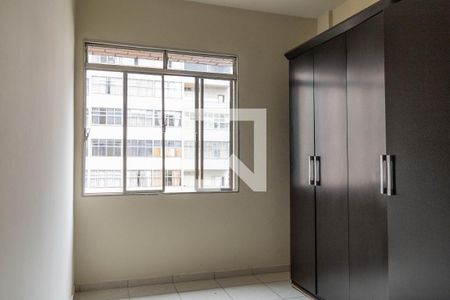 Quarto 1 de apartamento para alugar com 3 quartos, 110m² em Barro Preto, Belo Horizonte