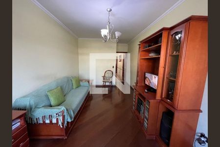 Sala de casa à venda com 4 quartos, 225m² em Vila Matilde, São Paulo