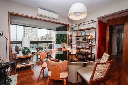 Sala de apartamento para alugar com 2 quartos, 114m² em Jardim Paulista, São Paulo