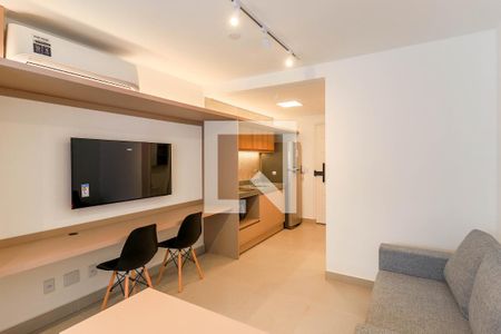 Studio de kitnet/studio para alugar com 1 quarto, 40m² em Parque Colonial, São Paulo