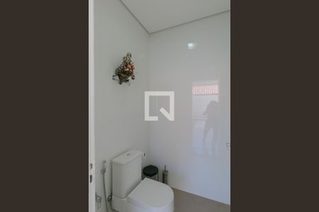 Banheiro de Serviço de casa à venda com 5 quartos, 380m² em Canaa, Belo Horizonte