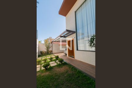 Área comum de casa à venda com 5 quartos, 380m² em Canaa, Belo Horizonte