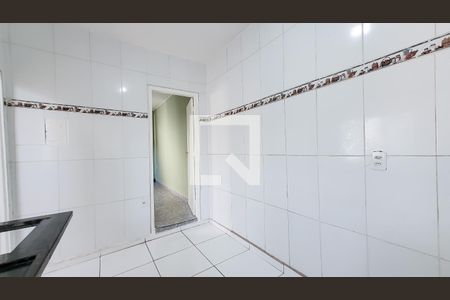 Cozinha de casa para alugar com 2 quartos, 60m² em Jardim Myrian Moreira da Costa, Campinas