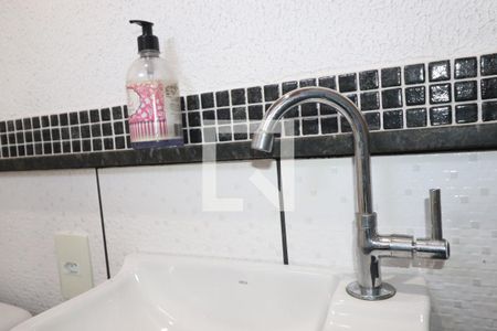 Lavabo de apartamento à venda com 2 quartos, 78m² em Vila Luzita, Santo André