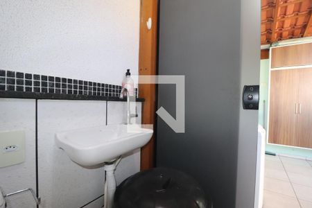 Lavabo de apartamento à venda com 2 quartos, 78m² em Vila Luzita, Santo André