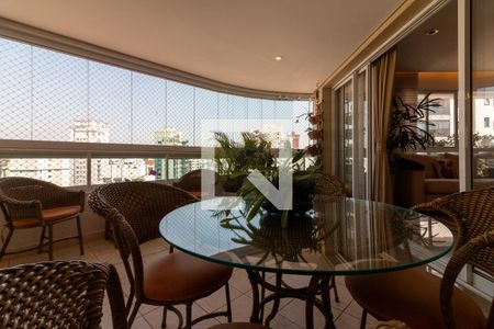 Varanda da Sala de apartamento à venda com 3 quartos, 158m² em Indianópolis, São Paulo