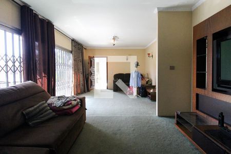 Sala de casa para alugar com 6 quartos, 375m² em São Miguel Paulista, São Paulo