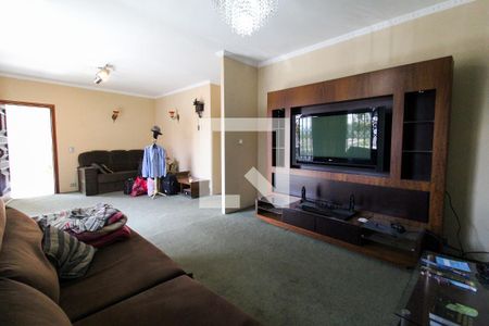 Sala de casa para alugar com 6 quartos, 375m² em São Miguel Paulista, São Paulo