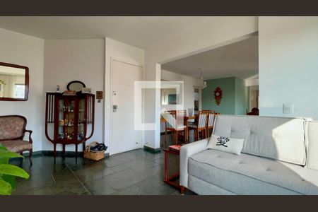 Sala de TV de apartamento à venda com 4 quartos, 160m² em Pinheiros, São Paulo