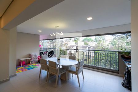 Varanda Gourmet de apartamento à venda com 3 quartos, 115m² em Jardim Prudência, São Paulo