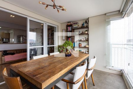 Sala de apartamento à venda com 2 quartos, 96m² em Várzea da Barra Funda, São Paulo