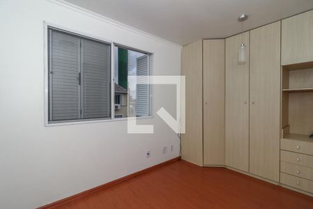 Quarto de casa de condomínio à venda com 3 quartos, 91m² em Sarandi, Porto Alegre