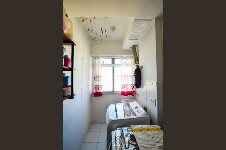 Área de Serviço de apartamento para alugar com 3 quartos, 64m² em Del Castilho, Rio de Janeiro