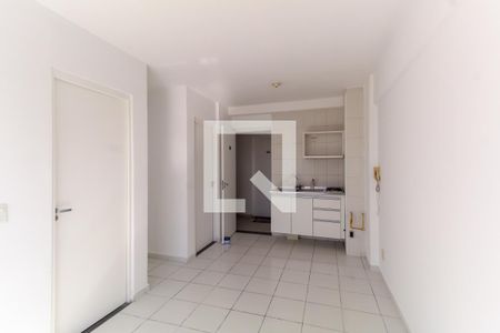 Sala/Cozinha de apartamento para alugar com 1 quarto, 32m² em Brás, São Paulo