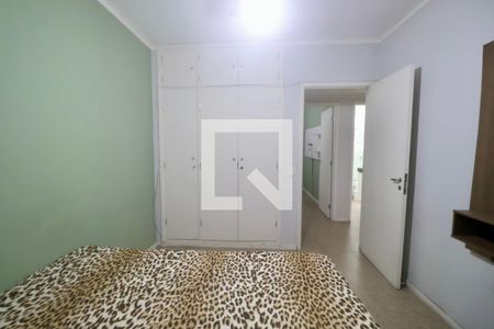 Quarto de apartamento para alugar com 2 quartos, 90m² em Vila Luis Antonio, Guarujá