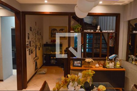 Saleta de casa de condomínio à venda com 4 quartos, 310m² em Freguesia (jacarepaguá), Rio de Janeiro