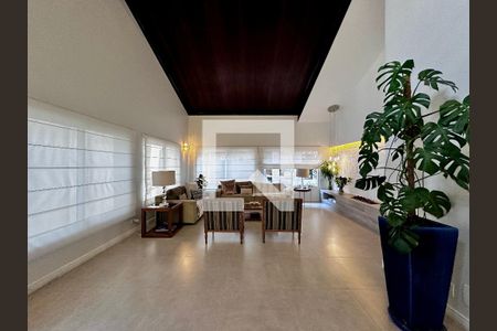 Sala de casa à venda com 5 quartos, 490m² em Chácara Monte Alegre, São Paulo