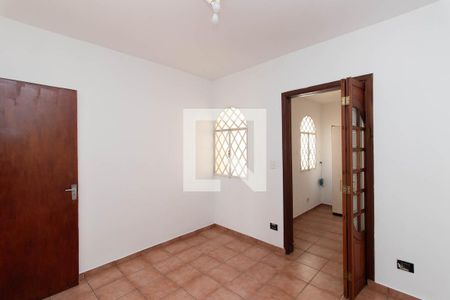 Quarto 3 de casa para alugar com 2 quartos, 100m² em Vila Mazzei, São Paulo