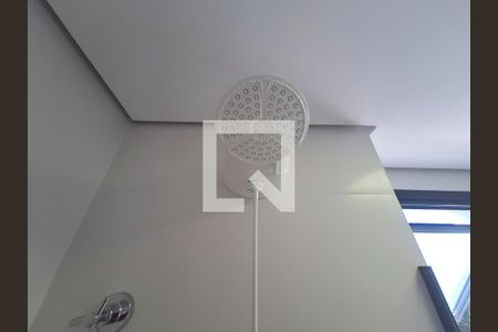 Banheiro de apartamento para alugar com 1 quarto, 24m² em Tucuruvi, São Paulo