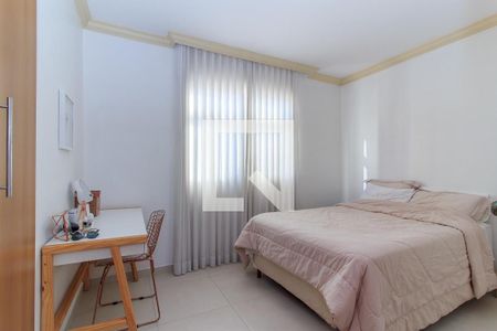 Foto 16 de apartamento à venda com 3 quartos, 64m² em Castelo, Belo Horizonte