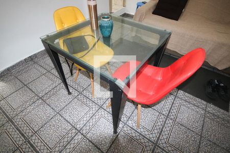 Sala de apartamento para alugar com 2 quartos, 50m² em Vila Caiçara, Praia Grande
