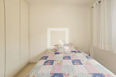 Quarto de apartamento para alugar com 2 quartos, 86m² em Loteamento Joao Batista Juliao, Guarujá