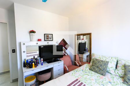 Quarto 1 de apartamento à venda com 2 quartos, 77m² em Jardim Bom Tempo, Taboão da Serra