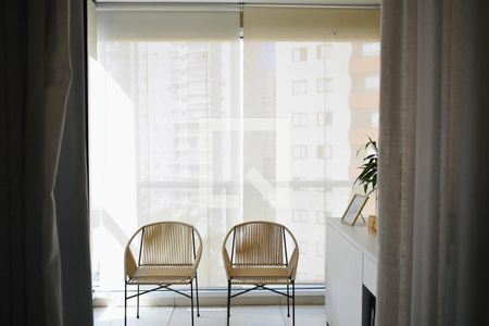 Sacada de apartamento à venda com 2 quartos, 58m² em Chácara Inglesa, São Paulo