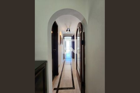 Corredor de apartamento à venda com 3 quartos, 98m² em Indianópolis, São Paulo