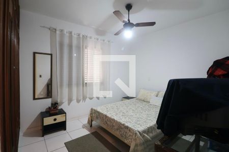 Quarto  de apartamento para alugar com 2 quartos, 75m² em Jardim Sao Miguel, Guarujá