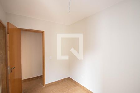 Suíte 2 de casa à venda com 2 quartos, 52m² em Vila Constança, São Paulo