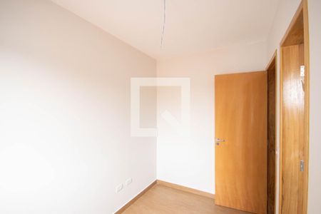 Suíte 1 de casa à venda com 2 quartos, 52m² em Vila Constança, São Paulo