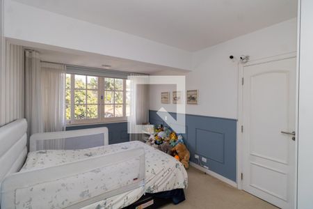 Suíte 1 de casa à venda com 3 quartos, 298m² em Vila Tramontano, São Paulo