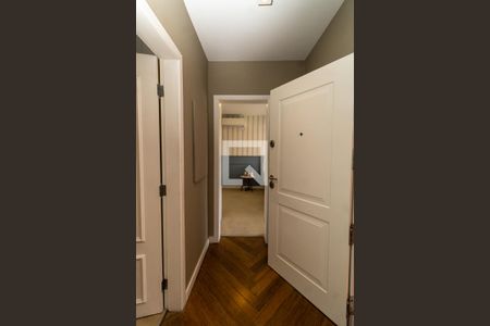 Corredor - Quartos de casa à venda com 3 quartos, 298m² em Vila Tramontano, São Paulo