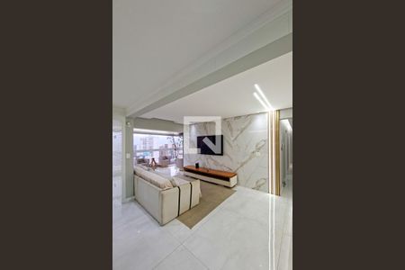 Sala de apartamento para alugar com 3 quartos, 151m² em Guilhermina, Praia Grande