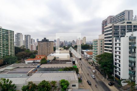 Sala/Cozinha - Vista de apartamento à venda com 2 quartos, 46m² em Santo Amaro, São Paulo