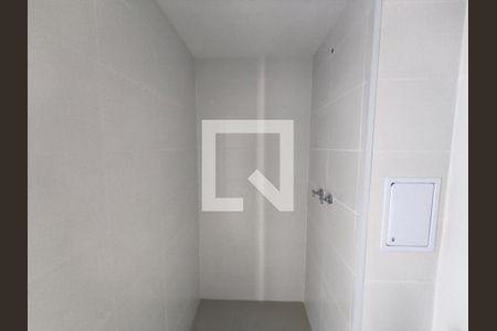 Banheiro de kitnet/studio à venda com 1 quarto, 24m² em Vila Mariana, São Paulo