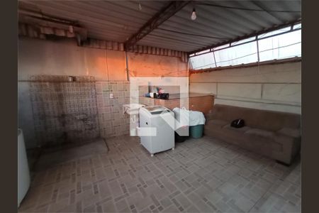 Casa à venda com 3 quartos, 120m² em São Lucas, São Paulo