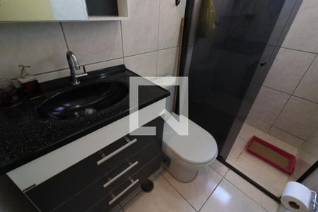 Banheiro 1 de apartamento à venda com 2 quartos, 50m² em Iapi, Osasco