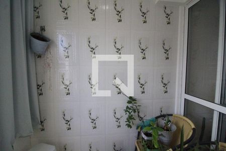 Sacada de apartamento para alugar com 2 quartos, 72m² em Jardim das Margaridas, Salvador