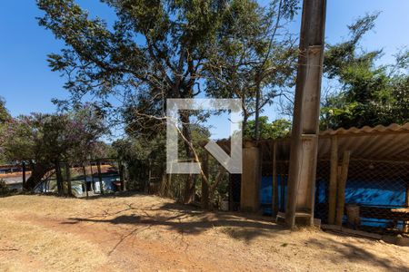 Fachada de casa para alugar com 1 quarto, 30m² em Vila Castelo, Nova Lima