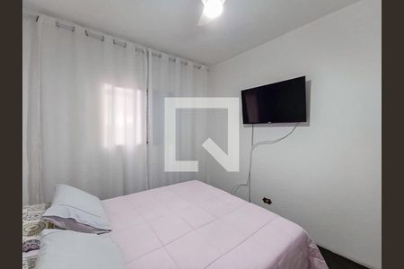 Quarto 2 de casa para alugar com 4 quartos, 200m² em Jardim Maria Virginia, São Paulo