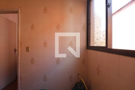 Área de Serviço de apartamento para alugar com 2 quartos, 76m² em Balneario Cidade Atlantica, Guarujá