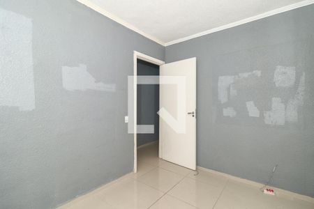 Quarto 1 de apartamento para alugar com 2 quartos, 44m² em Mário Quintana, Porto Alegre