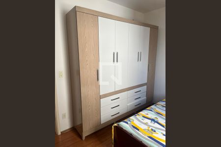 Quarto de apartamento para alugar com 3 quartos, 67m² em Rudge Ramos, São Bernardo do Campo