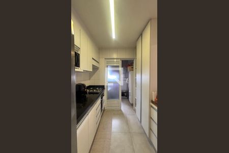 Cozinha de apartamento à venda com 2 quartos, 78m² em Campestre, Santo André