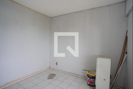 Quarto 1 de apartamento para alugar com 2 quartos, 40m² em Sarandi, Porto Alegre