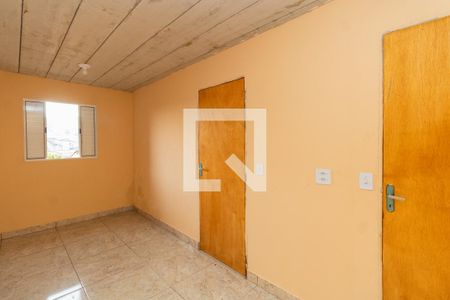 Quarto de casa para alugar com 1 quarto, 40m² em Parque Casa de Pedra, São Paulo