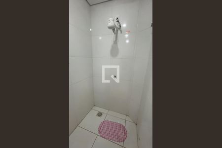 Banheiro de kitnet/studio para alugar com 1 quarto, 40m² em Jardim Proença, Campinas