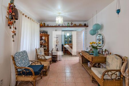 Sala de casa de condomínio à venda com 4 quartos, 131m² em Cavalhada, Porto Alegre